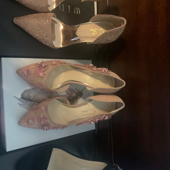 Shoes - Picture 4 of 11